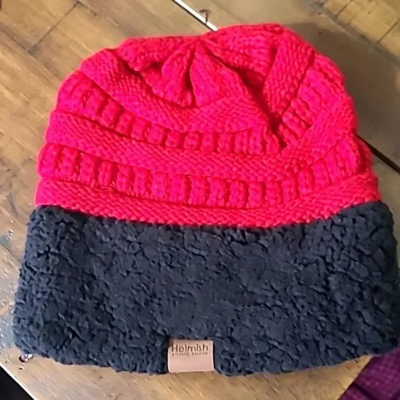 Heimish Red & Black Beanie, NWOT - Picture 4 of 4
